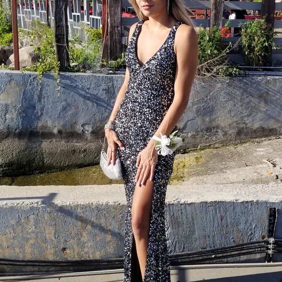 Prom Dress - Picture 12 of 12